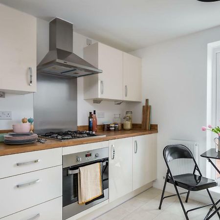 Myguest Apartment Ковентри Экстерьер фото